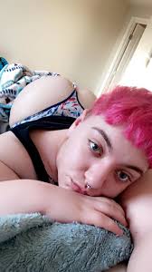Thick pixie, anyone? - Reddit NSFW