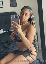 VIP 🏆 https://onlyfans.com/caramelcrazee" by kaylalebombbb from ...