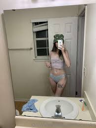 Posts of cookiecumbz from OnlyFans | Coomer