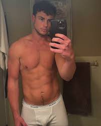 Luke Hayes Pictures and Videos & similar of @luke_hayes onlyfans ...
