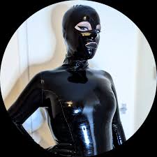 Selina Shine Pictures and Videos & similar of @selinashined ...