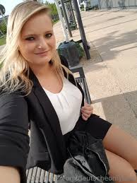 lina_privat Hallöchen ich bin Lina und möchte einfach mal .." by ...