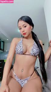 Daniela Ronquillo / Daniela.ronquillo_b / Danielarb2000 Nude ...