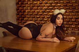 Wondervalentina / Valentina Castro - EroThots