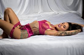 Ruby Noir Pictures and Videos & similar of @rubynoirmodel onlyfans ...