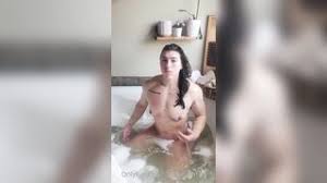athletic Videos - EroThots