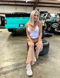 Natalie Decker / NatalieRacing / nataliedecker / user Nude Leaks ...