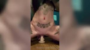 Tatted_lady riding dildo - EroThots