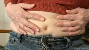 Picture set from "Belly Button Attraction Soothes You"" by morina ...
