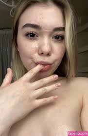 Little_queen_1 / little_queen_1 Nude Leaked OnlyFans Photo ...
