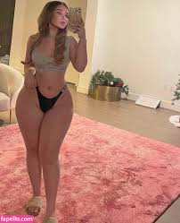 Your Baby Girl / itsyoungsade / onlyyourbbygirl Nude Leaked ...