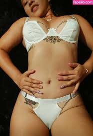 Lupita Leon / lupitaleon569 / lupitaleonn Nude Leaked OnlyFans ...