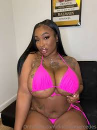 Posts of fineassmercedes from OnlyFans | Coomer