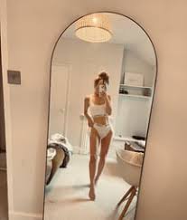 In my casuals [f] - EroThots