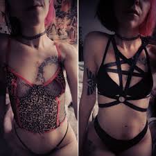 Alien Peaches Pictures and Videos & similar of @alienpeaches ...