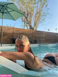 Maddie Francesca / Maddiefrancessca / francescamaddie Nude Leaked ...