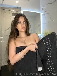 idk i cant figure out this towel... would you mind it if i d.." by ...