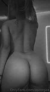 Altruistic-Field-949 Gifs and Videos & Images - EroThots