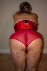 Bending over waiting for you. - Reddit NSFW