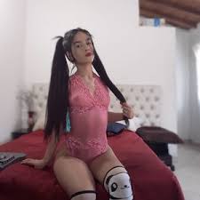 BITCH_DOLL Pictures and Videos & similar of @BITCH_DOLL myfreecams ...