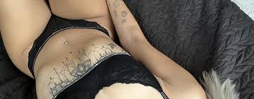 Yaar Pictures and Videos & similar of @kussyaarx fancentro profile ...