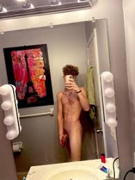 EthanSeeksOF Gifs and Videos & Images - EroThots