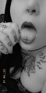 Graveyardxbaby Pictures and Videos & similar of @graveyardxbabyx ...