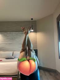 Valeria Garza / valgzaaa Nude Leaked OnlyFans Photo #2 - Fapello