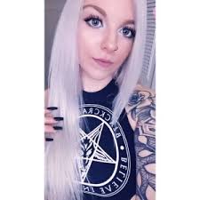 Lillie Fleur Discussion - TheFap
