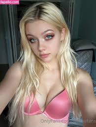 Justine Paradise / justinefans / justineparadise Nude Leaked ...