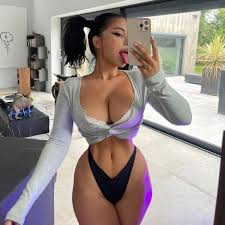 Ginasavage of - 77 photo