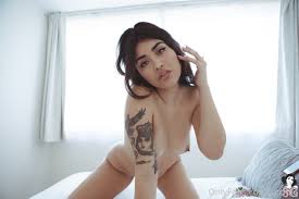 nuestra talentosa fotografa y modelo @aymiamor puedes ver t.." by ...