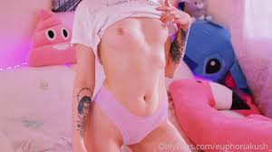 Euphoria OnlyFans Leaked Mega - Porn - EroMe