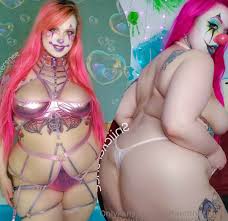 Sniickersnee Get ready to get weird This circus freak is h.." by ...