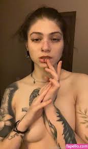 Little Polly / littlecapricewithlove / pollydegtyar Nude Leaked ...