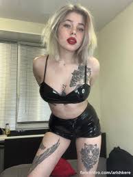 arishkere Pictures and Videos & similar of @arishkere fancentro ...