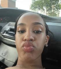 Tiàhnie 13 - EroThots