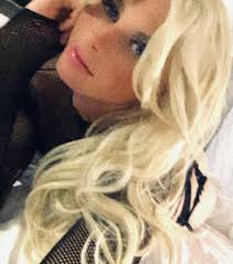 𝓛𝓲𝓼𝓪 Pictures and Videos & similar of @gbgcross onlyfans ...