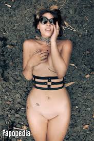 Reed Amber Thomas-Litman Nude Leaks - Photo #235150 - Fapopedia