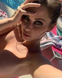 Emily Addison onlyfans leak - Porn Videos & Photos - EroMe
