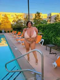 Posts of dezvixenloaded from OnlyFans | Coomer