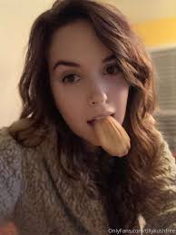 Posts of tillykushfree from OnlyFans | Coomer