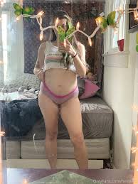 Thicc fairy being cute... dats all <3" by helloella from OnlyFans ...