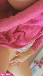 LunneLC / lunnarys / lunnella Nude Leaked OnlyFans Photo #28 - Fapello