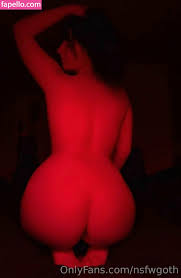 gothg0blin / nsfwgoth / nsfwgothicfurry Nude Leaked OnlyFans Photo ...