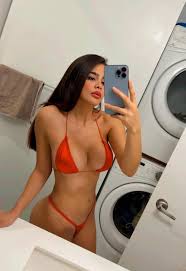 Sexting? 😛 Hello 👋🏻 my ig: minitapatia. Link in first comment ...