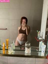 floweramaames / floweremma Nude Leaked OnlyFans Photo #42 - Fapello